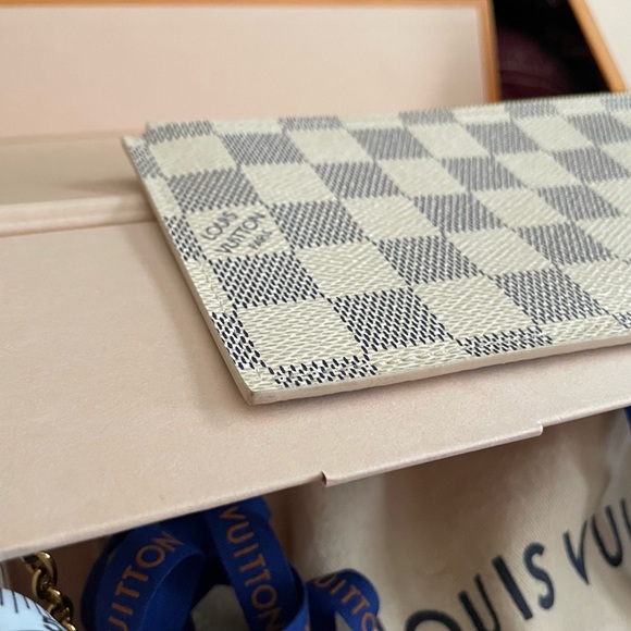 Louis Vuitton Authentic Felicie Monogram Pochette Wallet - Picture 6 of 12